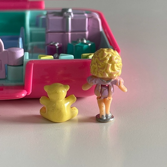 1989 Polly Pocket Partytime Surprise - Picture 4 of 4